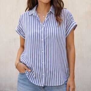 Beach Lunch Lounge Blue White Stripe Button Up Shirt Women’s Large
